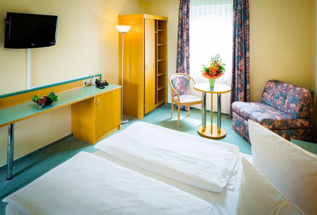 Apart Hotel Weimar מראה חיצוני תמונה