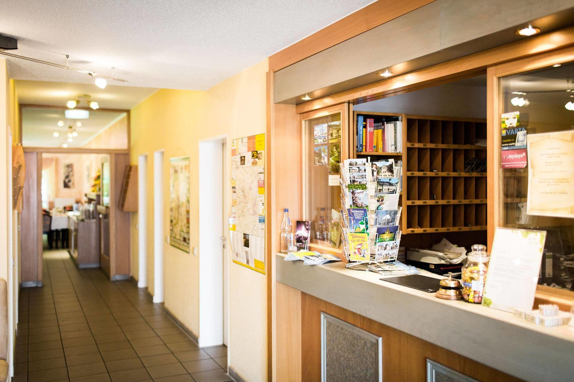 Apart Hotel Weimar מראה חיצוני תמונה
