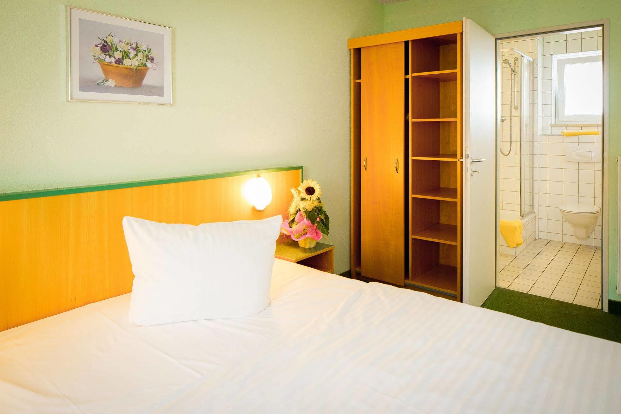 Apart Hotel Weimar מראה חיצוני תמונה